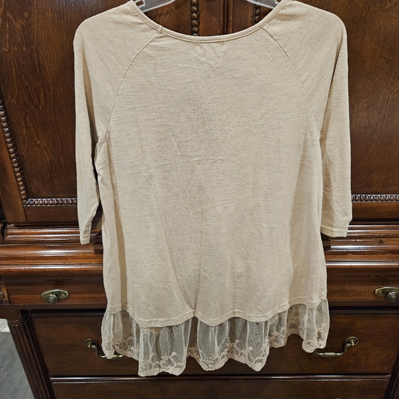 Umgee Hi/low blouse - Picture 4 of 4